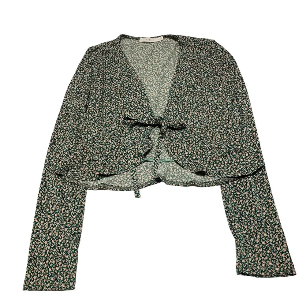 Lush Green Floral Print Tie-Front Crop Top Size L - Picture 2 of 6